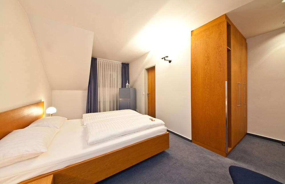 Select Hotel Silence Garden Koeln Extérieur photo