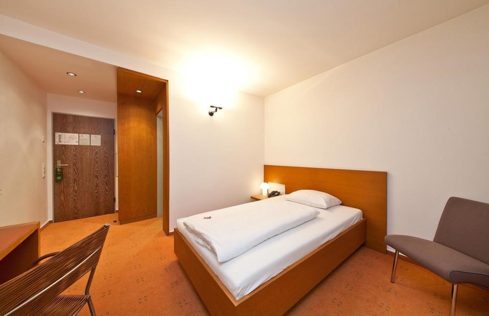Select Hotel Silence Garden Koeln Extérieur photo
