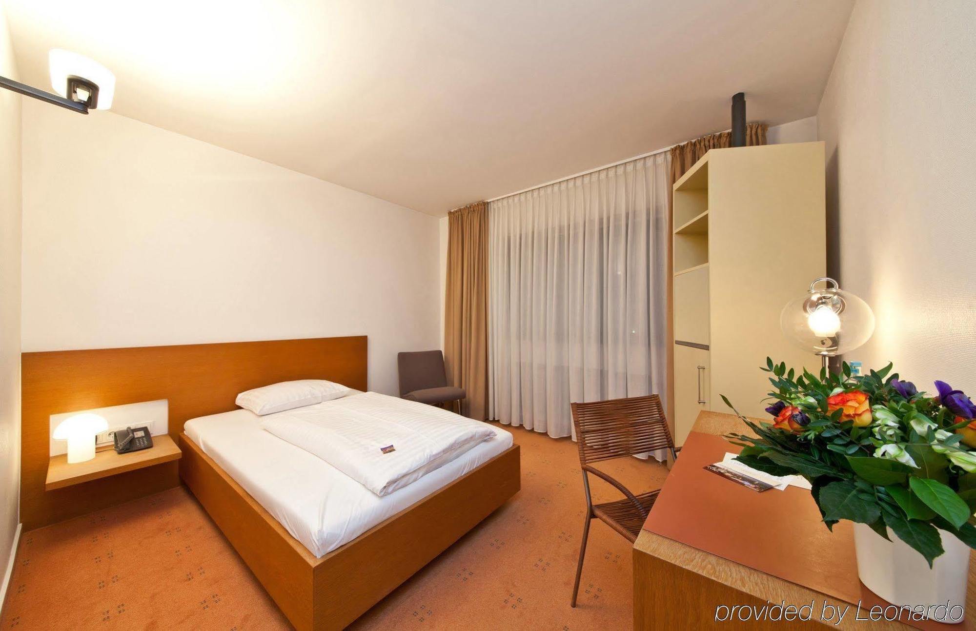 Select Hotel Silence Garden Koeln Extérieur photo